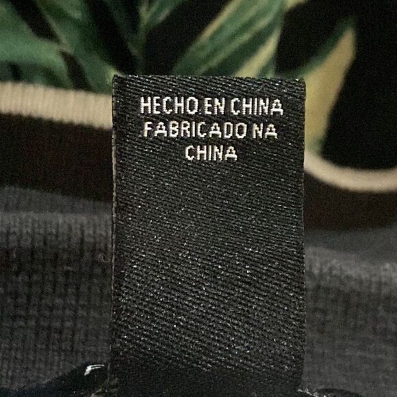 Forever 21 Men Shirt Size XL US - Picture 8 of 10